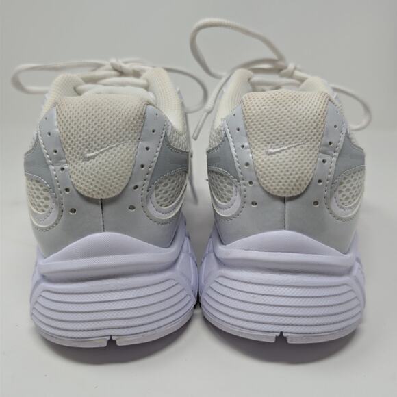 Nike V5 RNR Running Shoes in White and Light Grey Women’s size 9.5 - Picture 3 of 10